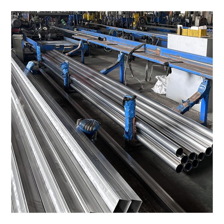 Precautions for storage of 304 stainless steel pipe